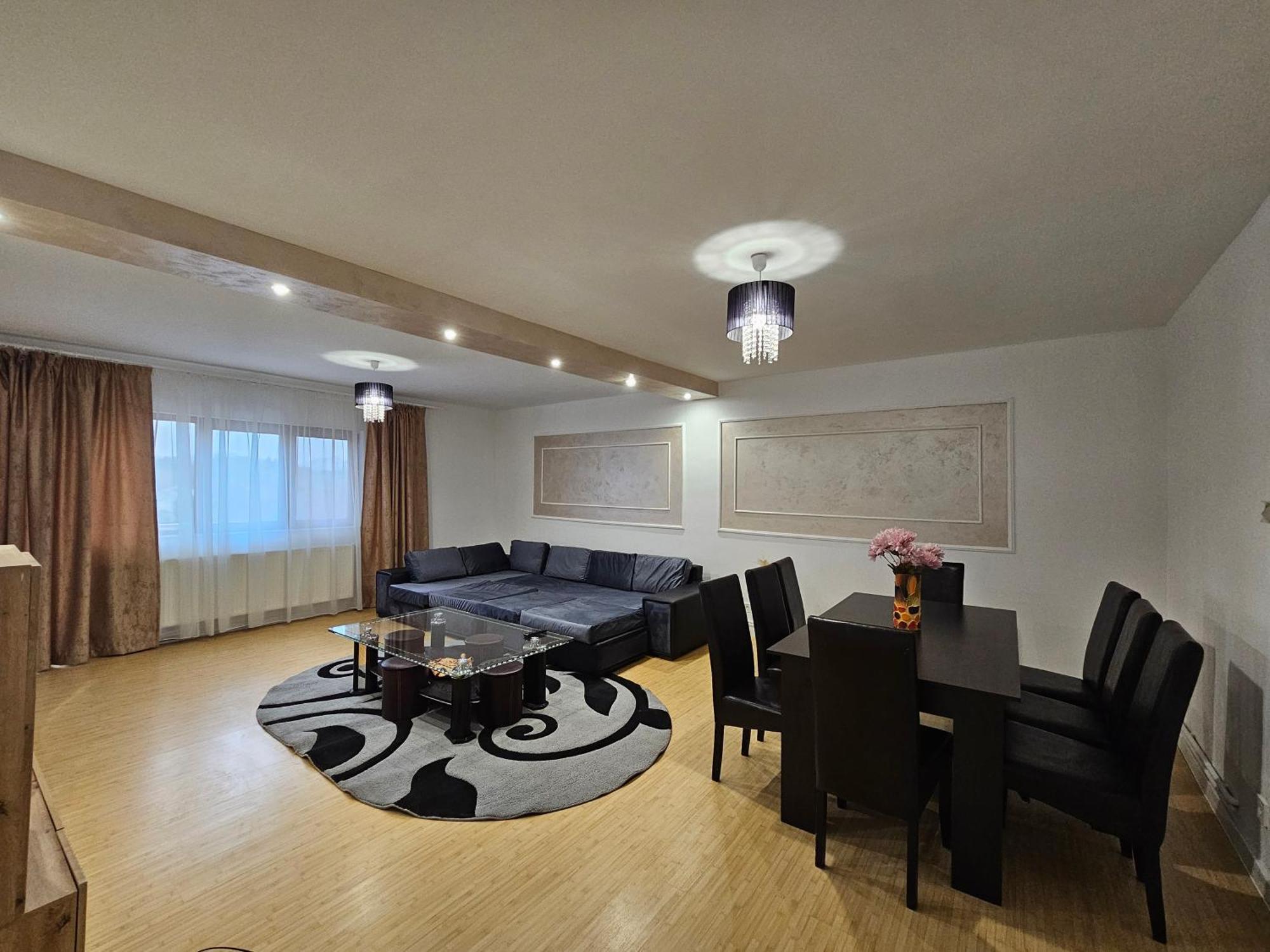 Didi Apartament クラヨーヴァ エクステリア 写真